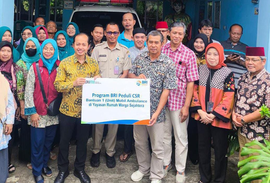 BRI Salurkan 1 Mobil Ambulance Melalui Yayasan Rumah Warga Sejahtera