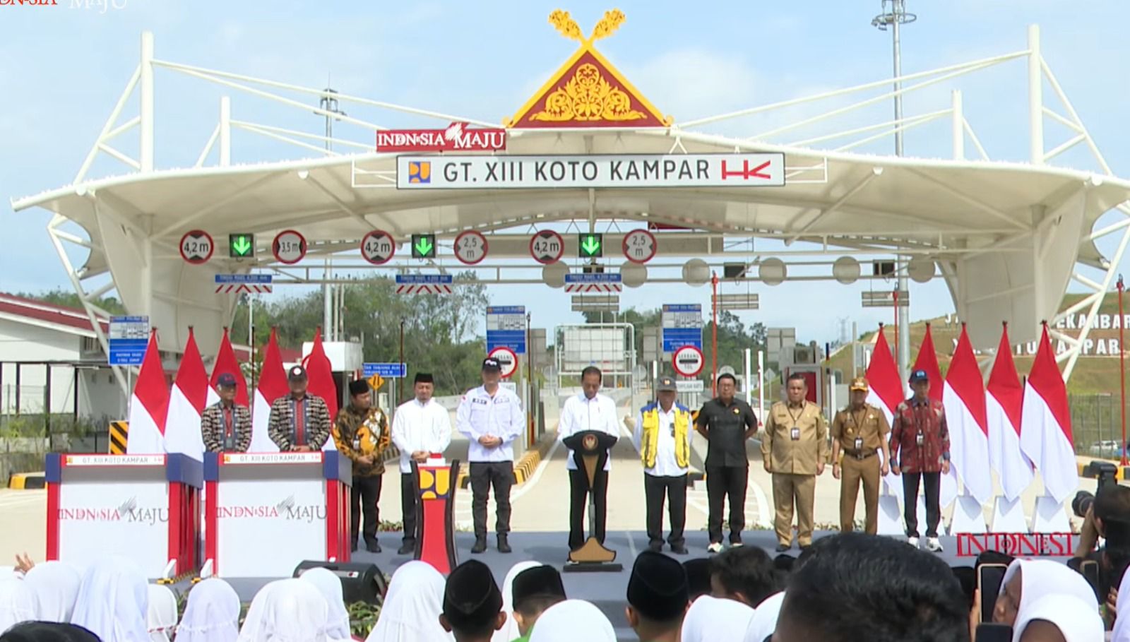 Presiden Jokowi Resmikan Jalan Tol Bangkinang-Koto Kampar