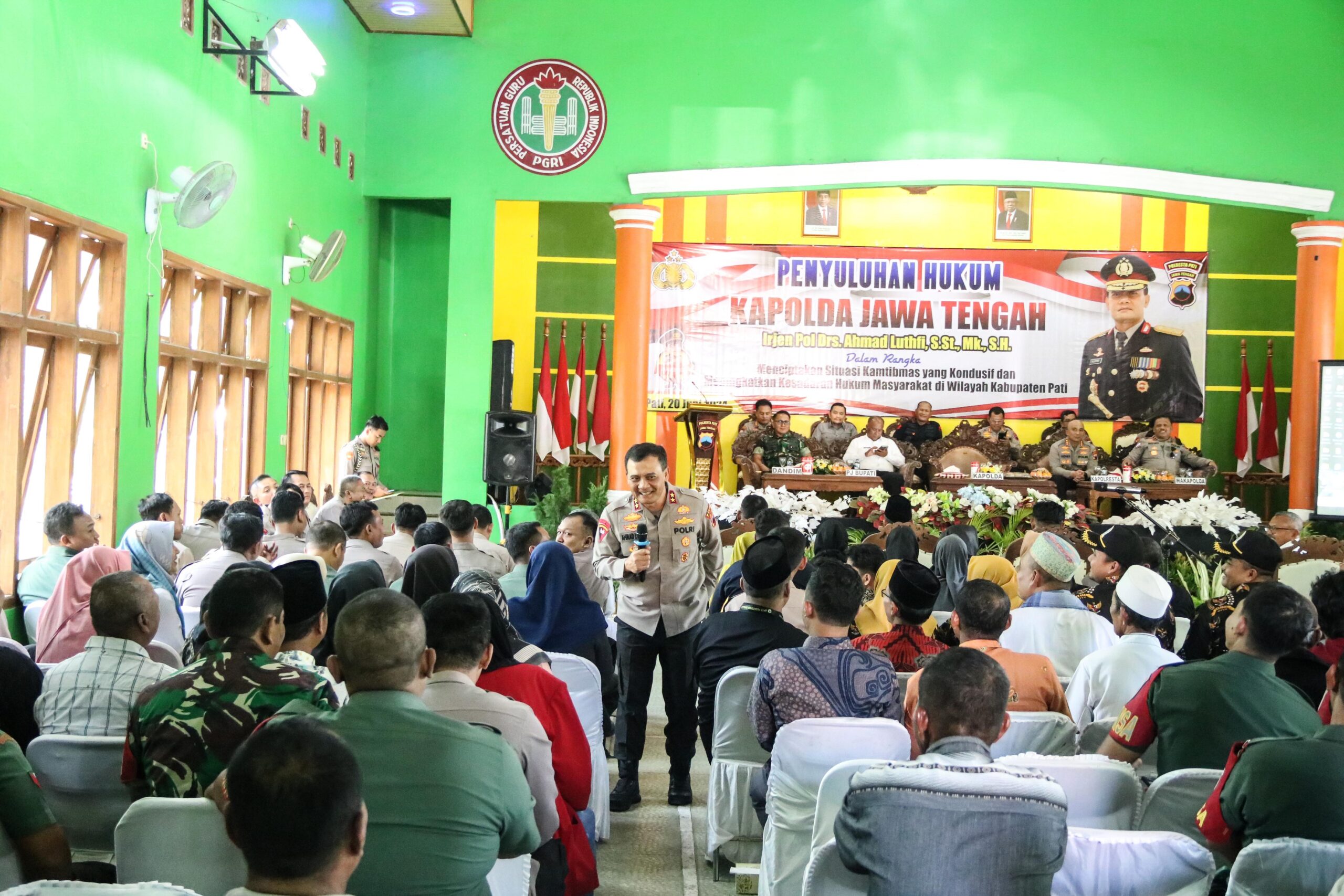 Kapolda Jateng Imbau Warga Sukolilo Jaga Citra Positif