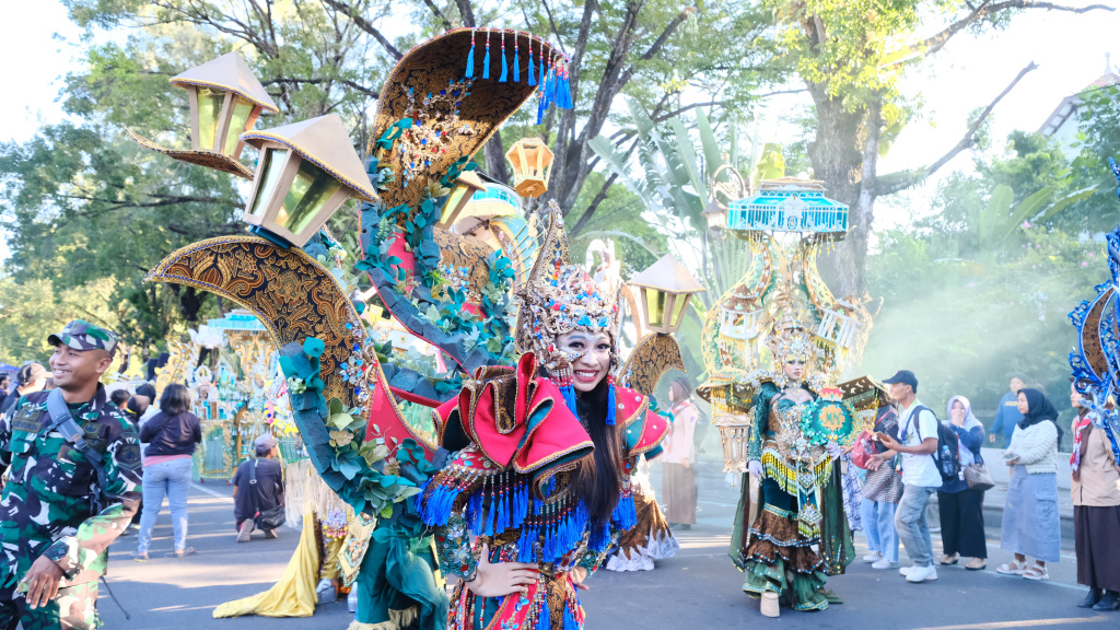 Solo Batik Carnaval 2024 Pukau Masyarakat