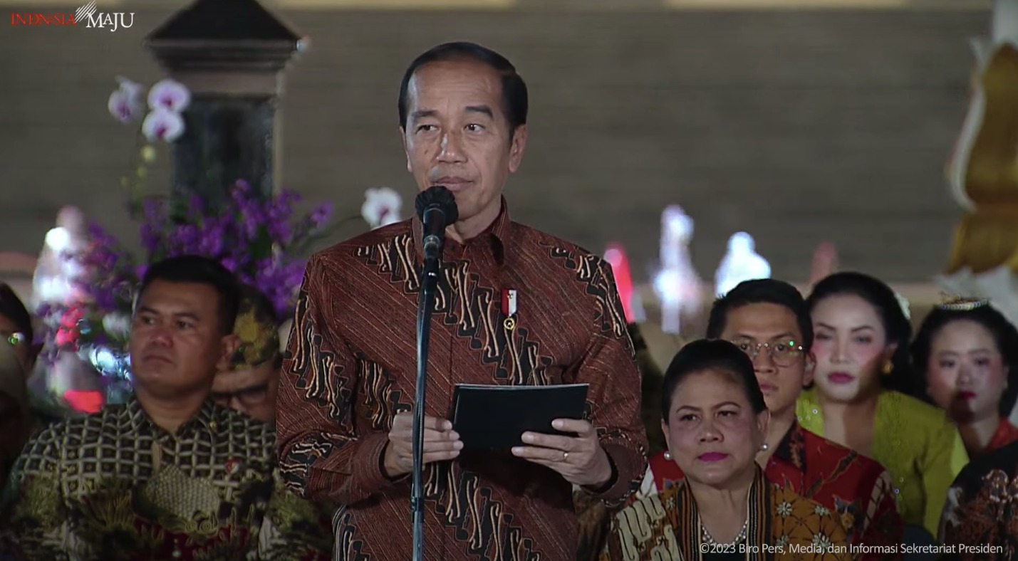 PRESIDEN Presiden Joko Widodo (Jokowi) bersama Ibu Negara Iriana Jokowi menghadiri acara puncak peringatan Hari Kebaya Nasional 2024