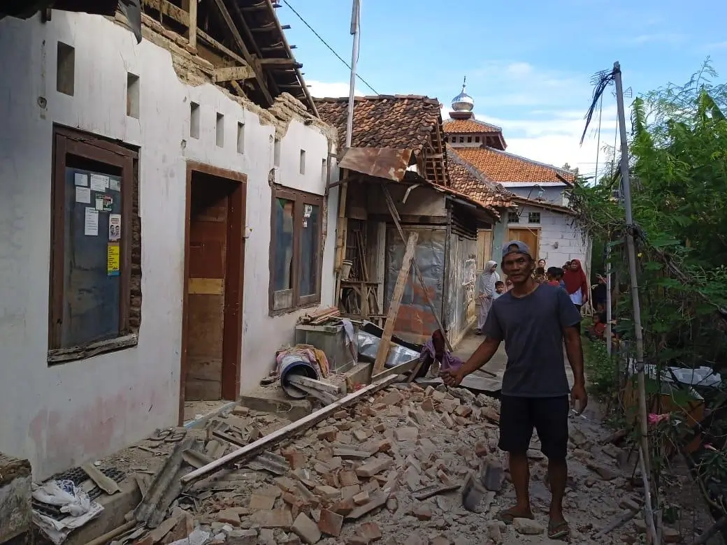 Gempa Bumi di Batang Rusak Bangunan dan 4 Orang Terluka