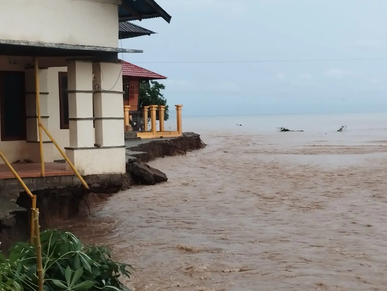 Hampir Seluruh Wilayah Kota Gorontalo Terendam Banjir