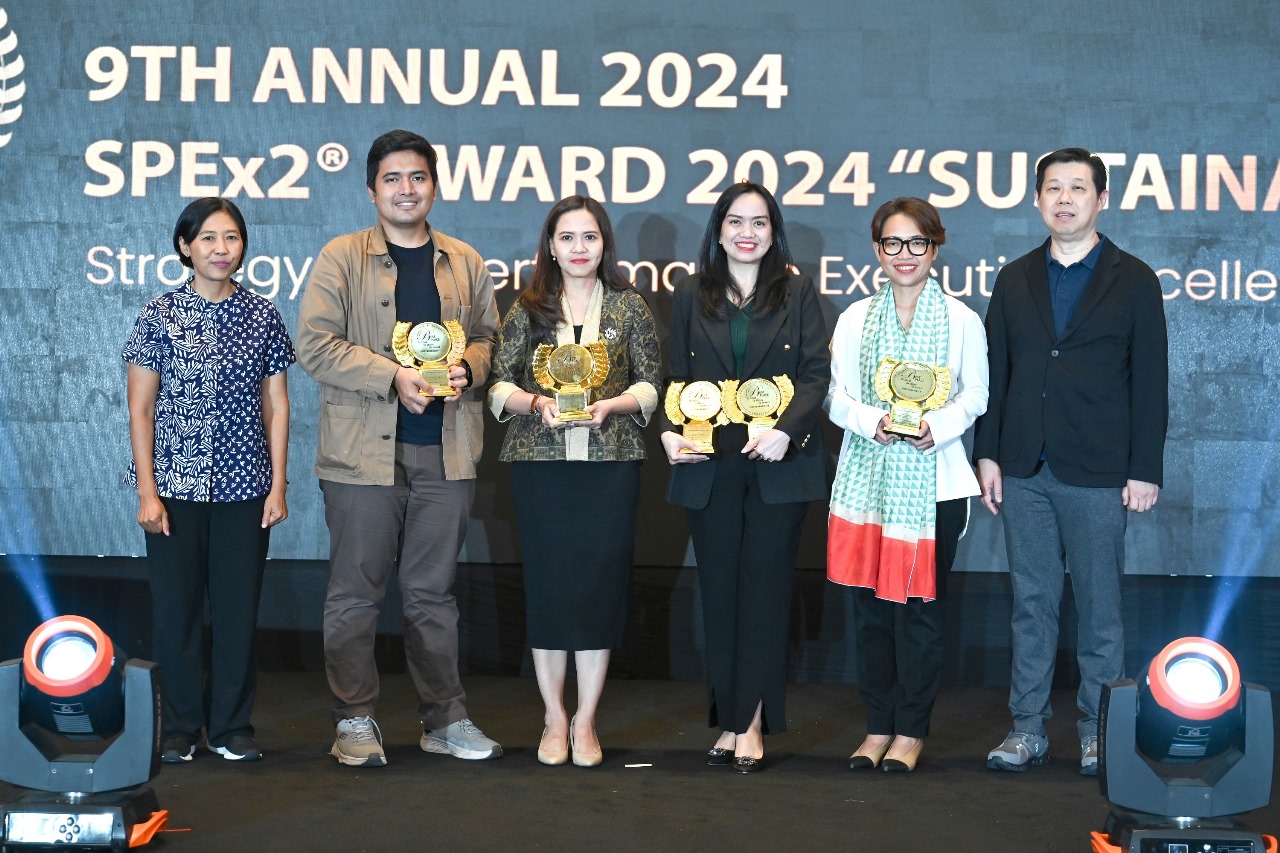 PT. SEMEN Indonesia (Persero) Tbk (SIG) meraih tiga penghargaan bergengsi di ajang Strategy into Performance Execution Excellence Award (SPEx2 Award).