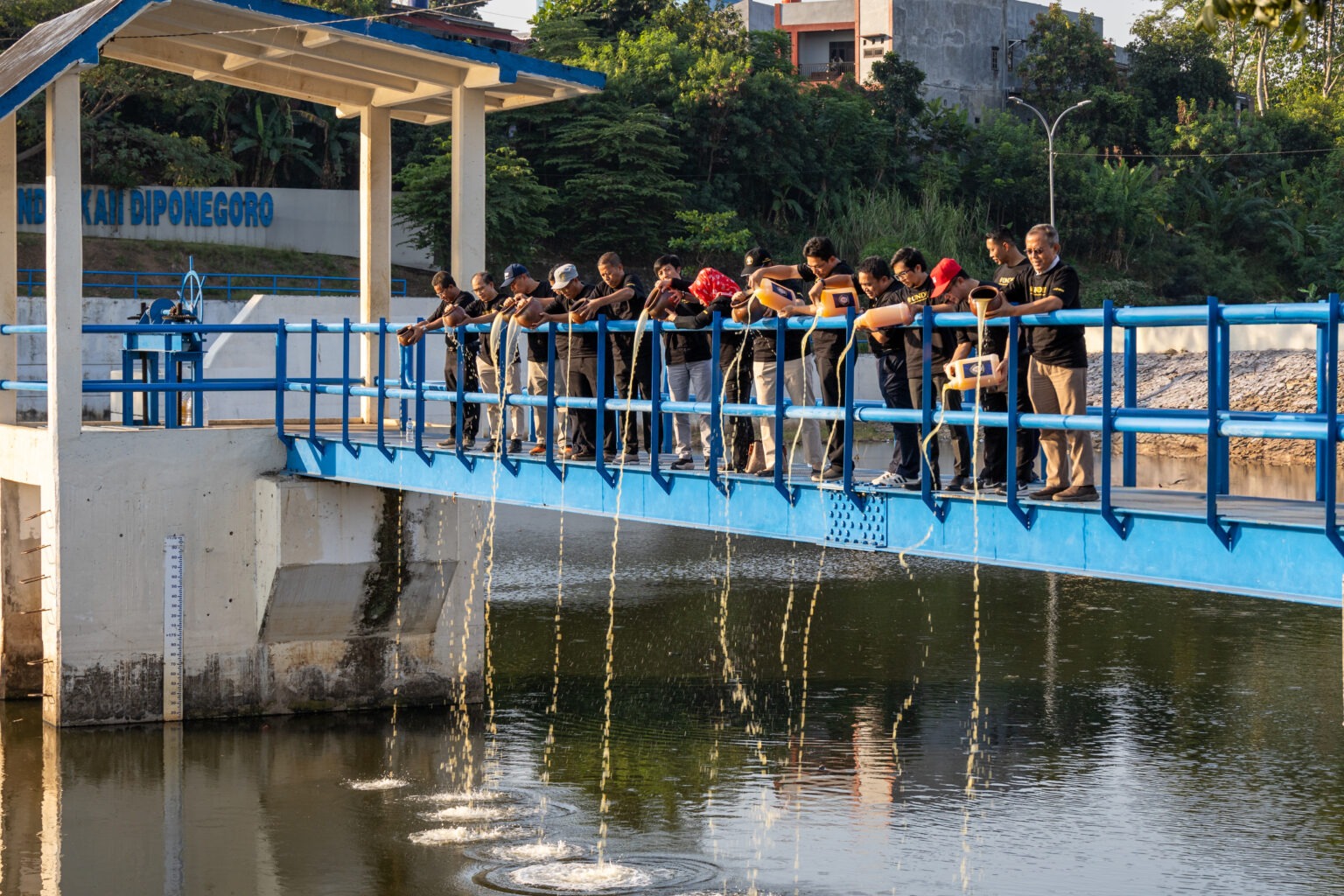 Festival Eco Enzyme untuk Kelestarian Waduk