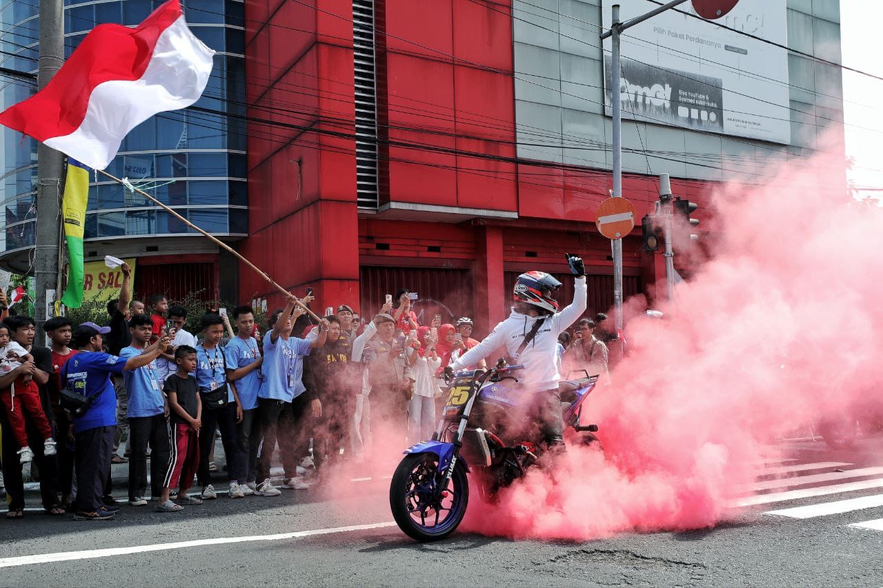 Tiga Menit Untuk Indonesia di Kota Bandung Meriah