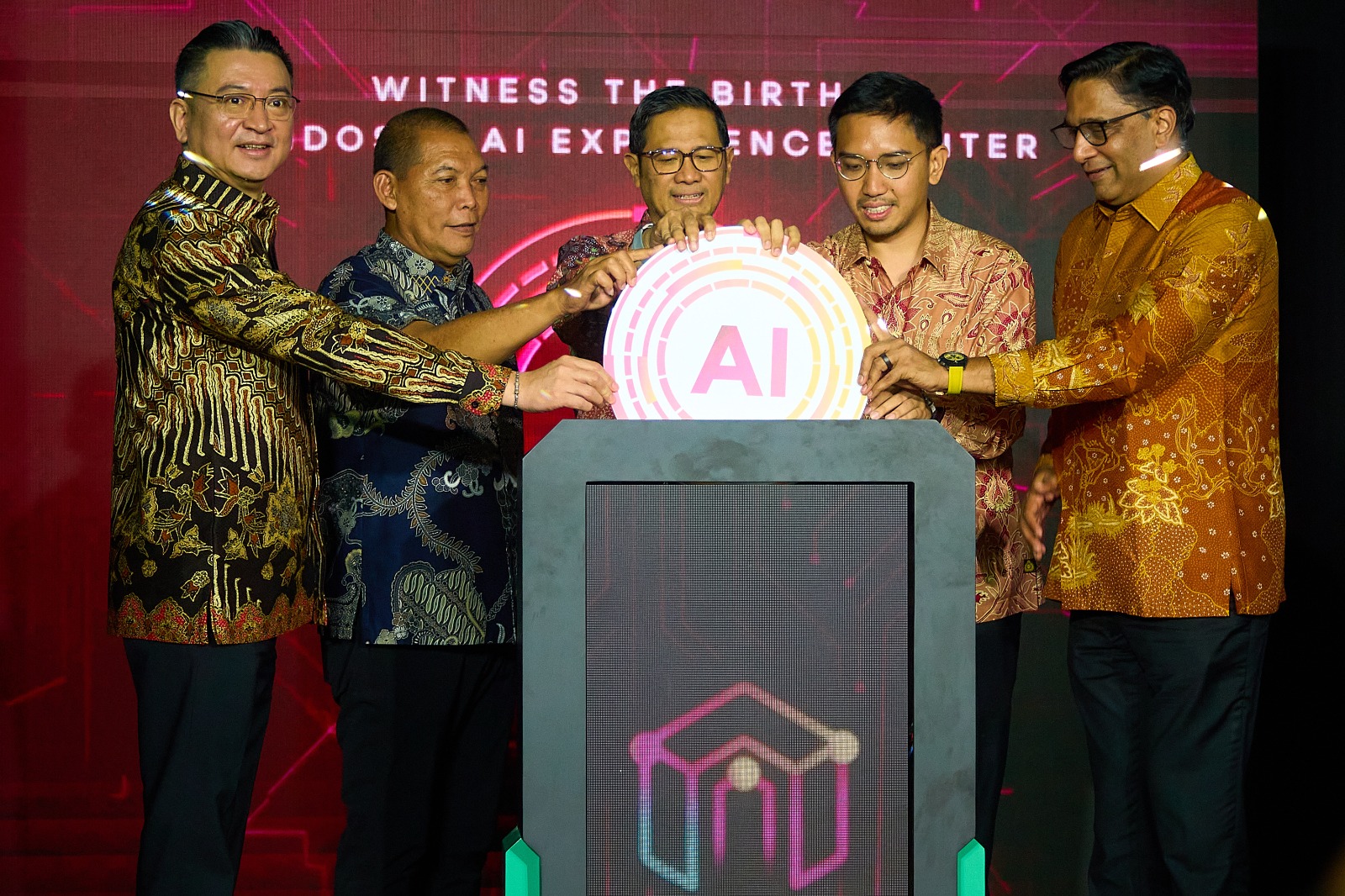 Indosat Ooredoo Hutchison (Indosat atau IOH) meluncurkan AI Experience Center pertama Indonesia.