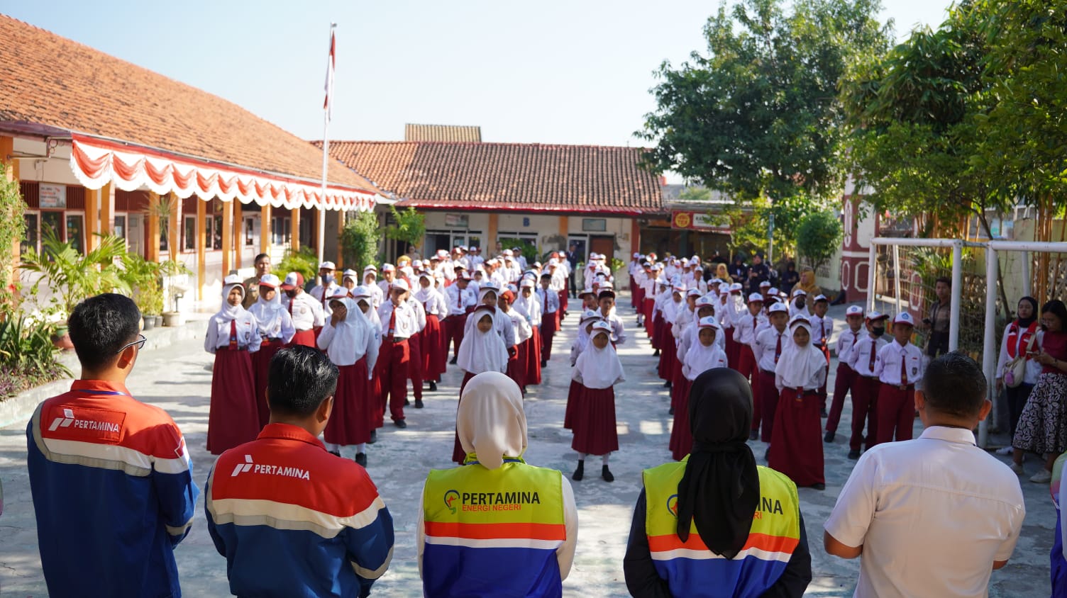 Pertamina Energi Negeri 7.0 Datangi 4 SD di Jateng dan DIY