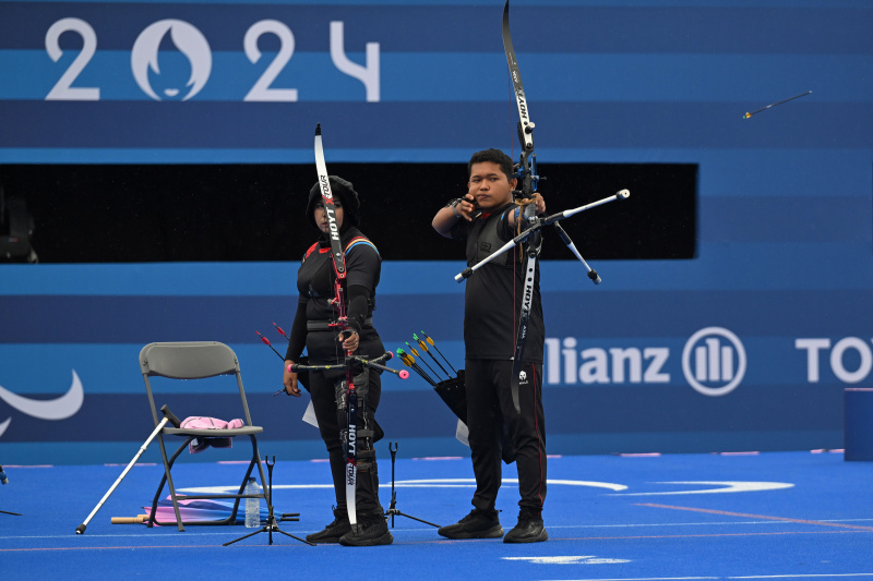 Tim Para Panahan Indonesia Setiawan-Wahyu Retno terhenti di babak 8 Paralimpiade Paris.