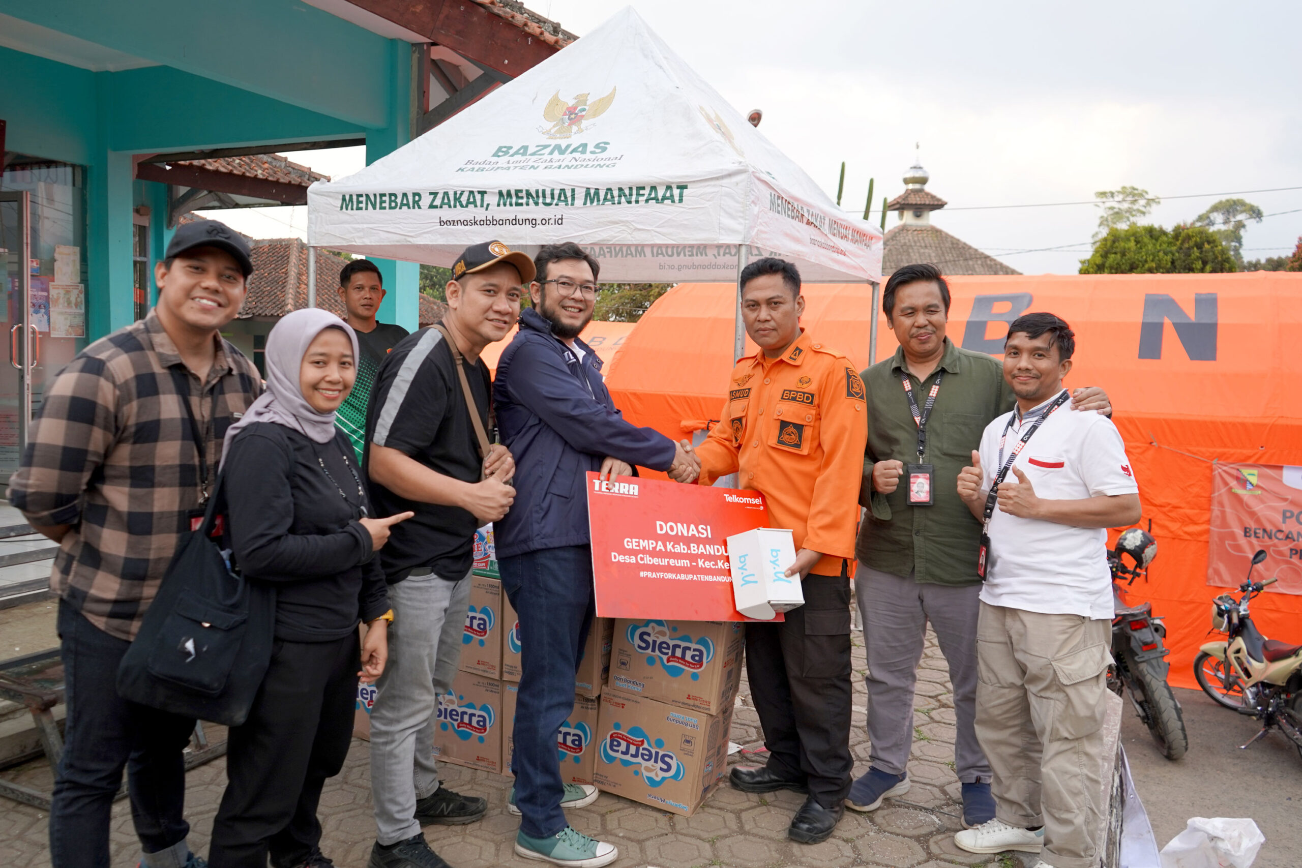 Telkomsel Dukung Pemulihan Pascagempa Kabupaten Bandung