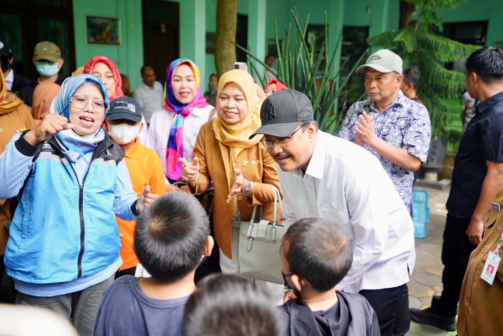 Pendirian panti asuhan menurut Mensos Gus Ipul harus libatkan masyarakat sekitar