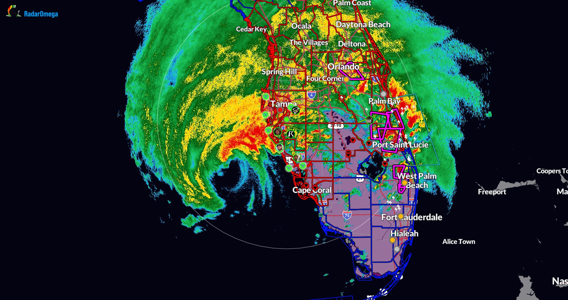 Badai Milton Hantam Florida Picu Banjir dan Listrik Padam