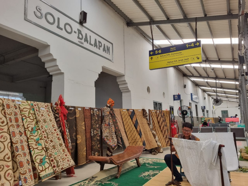 Lestarikan Batik, Daop 6 dan Rotary Club Gelar Pameran