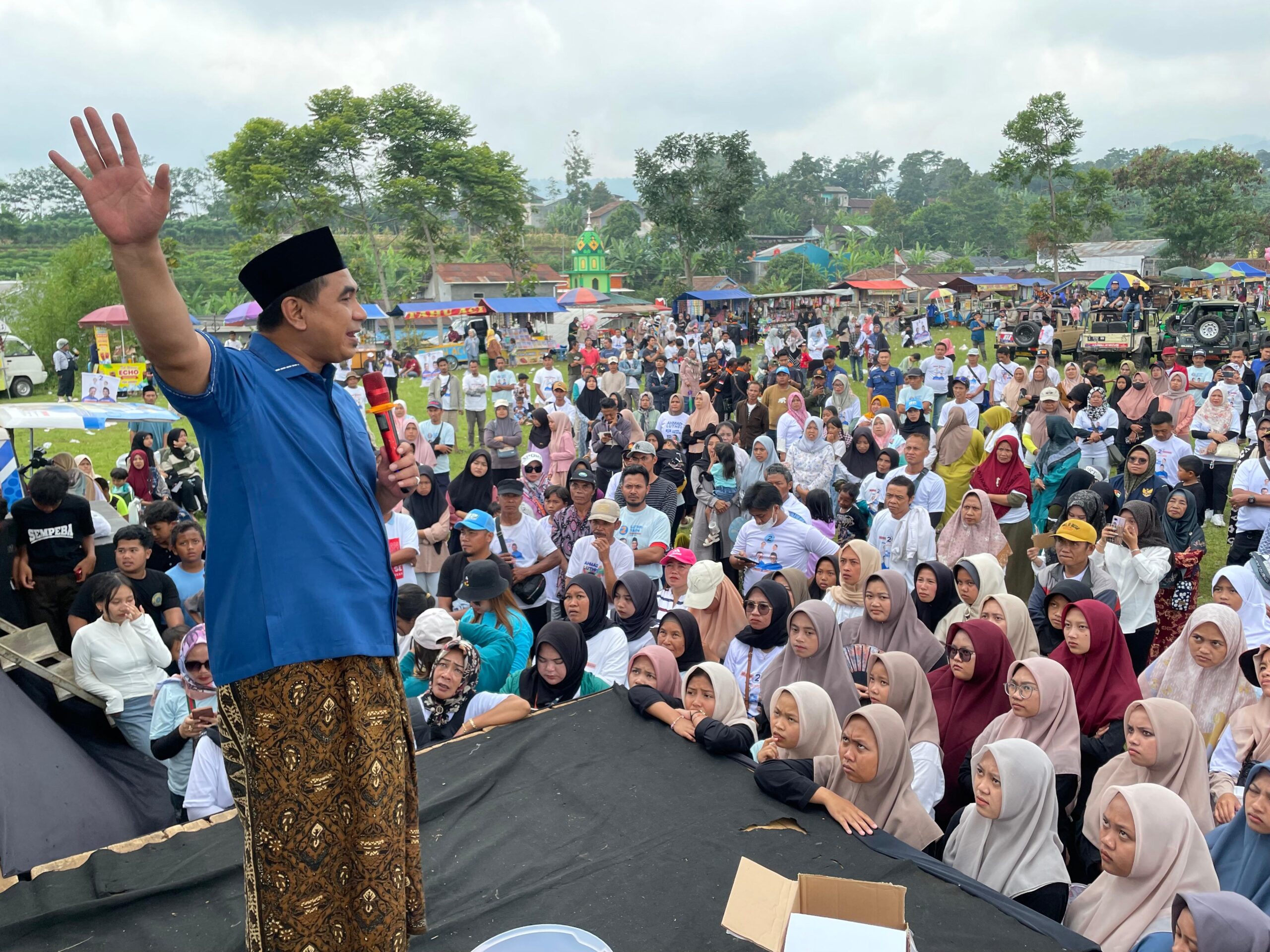 Hadiri Hari Santri di Batang, Gus Yasin Janji Bangun Sekolah Disabilitas