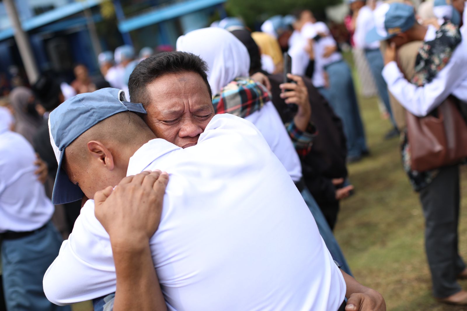 Pendidikan Dasar Kepemimpinan SMKN Jateng ditutup dengan suasana haru.