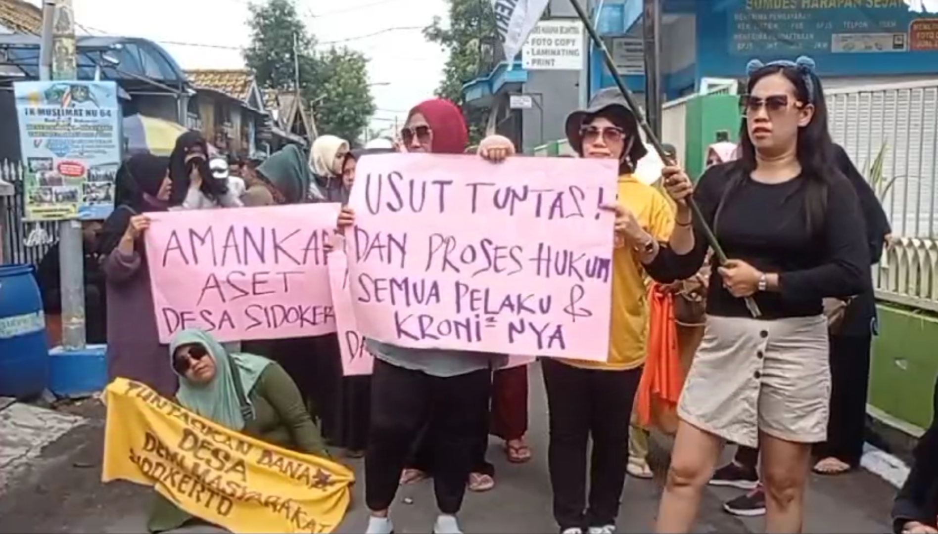 Kades Sidokerto Didemo Warga Diduga Korupsi Tanah Gogol