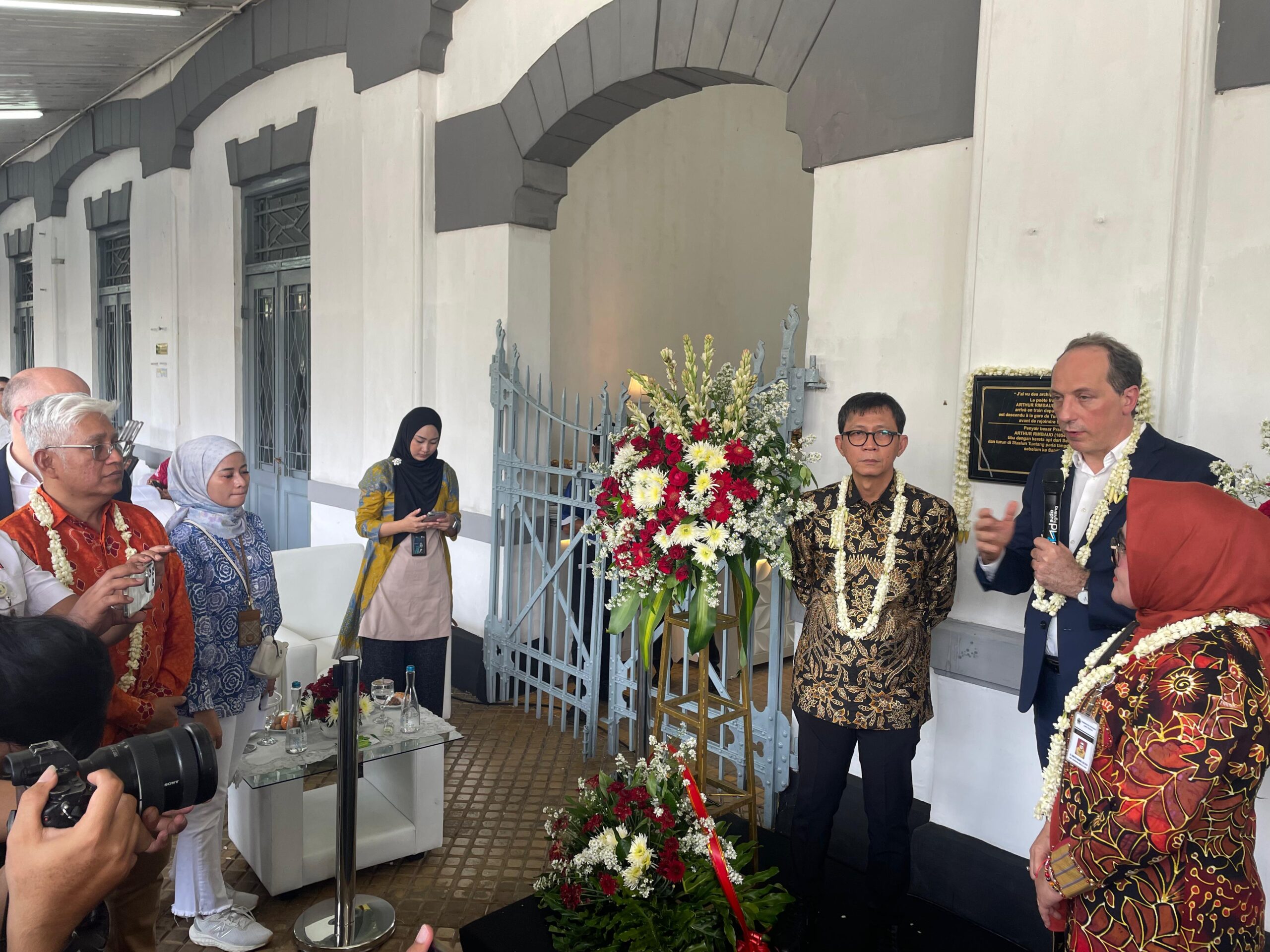 Stasiun Tuntang menjadi saksi sejarah petualangan penyair Arthur Rimbaud.