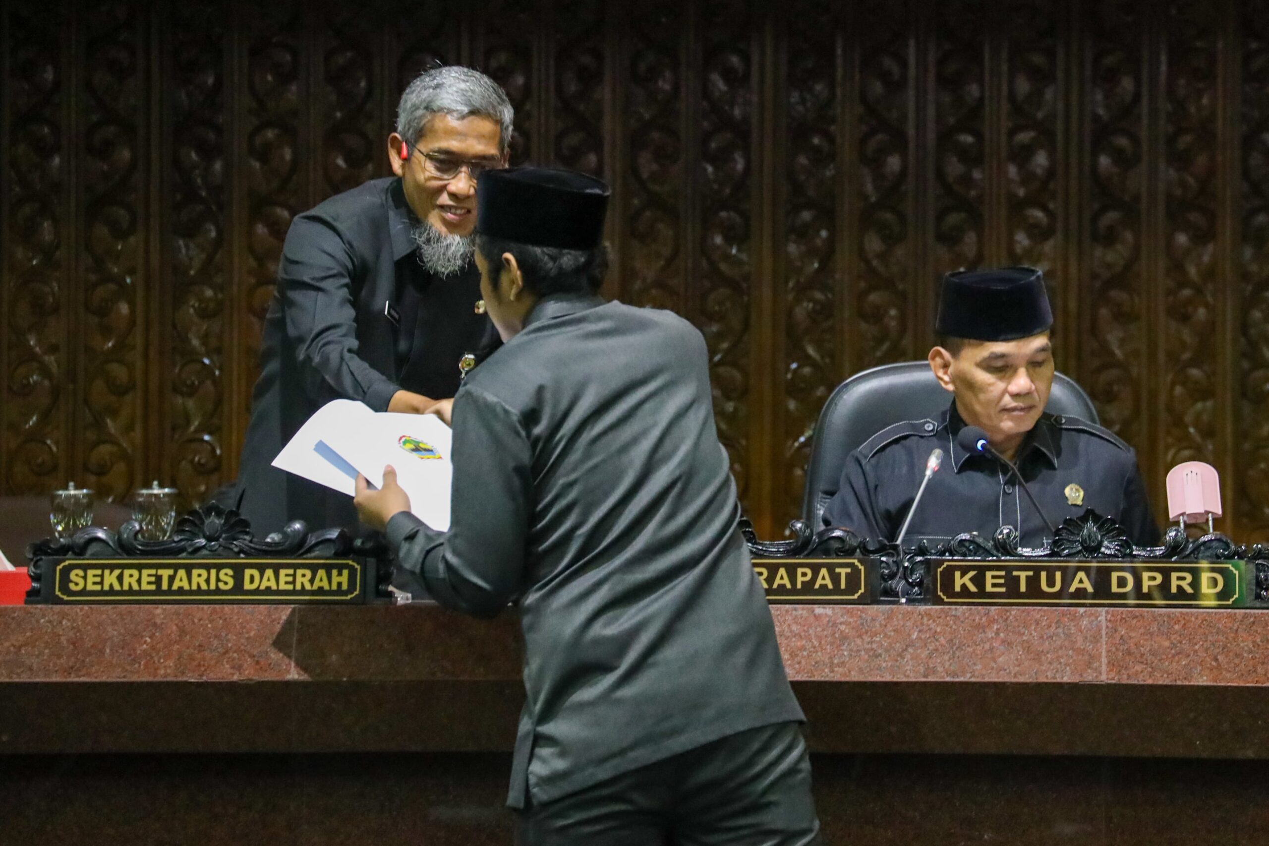 raperda penyelenggaraan perpustakaan telah disahkan oleh DPRD Jawa Tengah