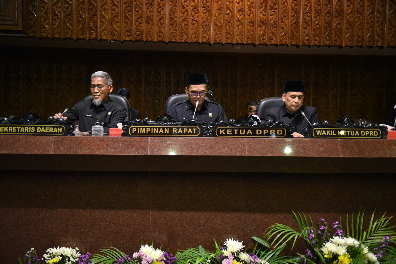 Pemprov Jateng siap menindaklajuti 12 Peraturan Daerah yang telah ditetapkan DPRD selama 2024 dengan beragam aturan yang lebih teknis.