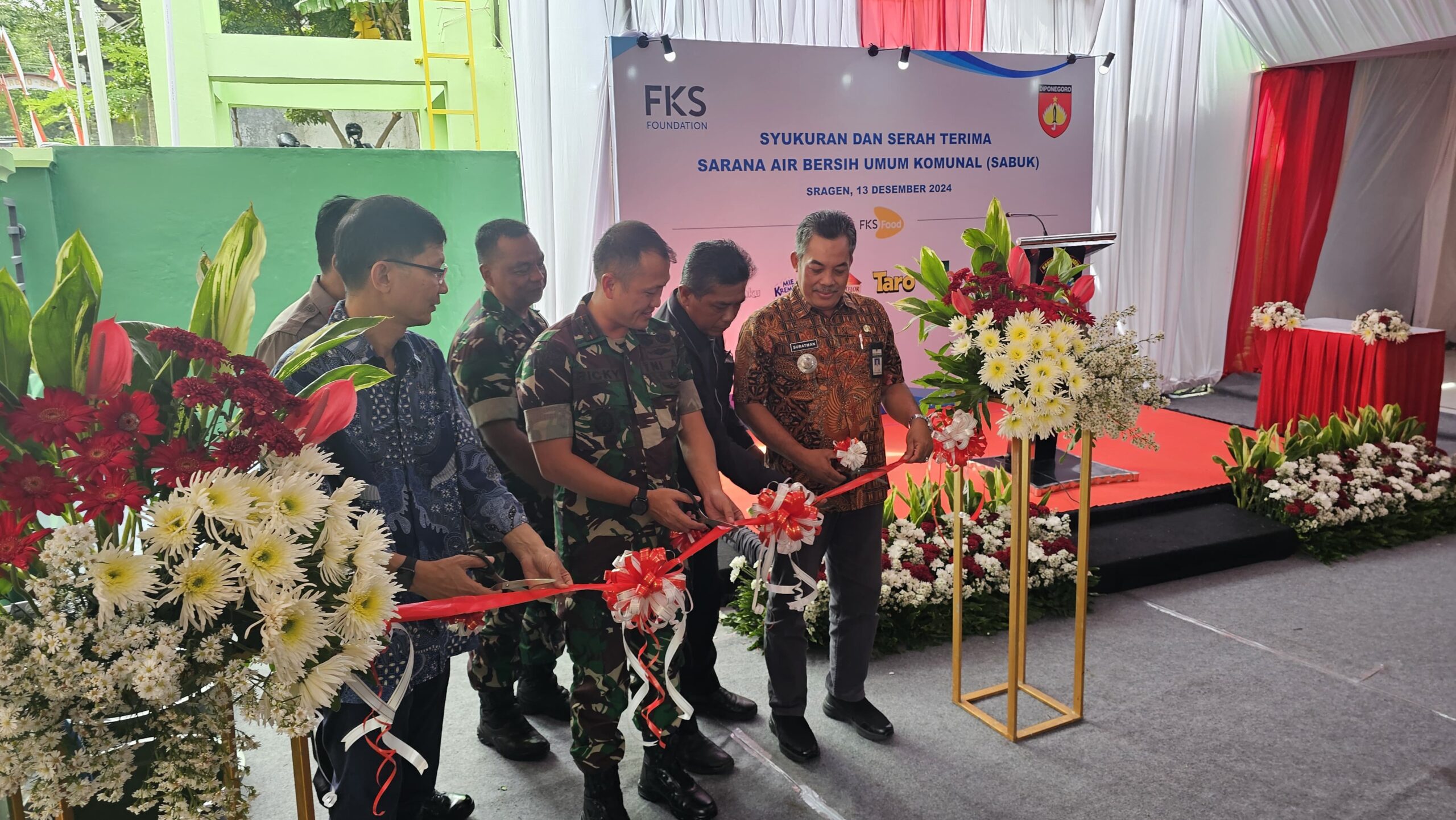 FKS Foundation membangun sarana air bersih di desa sepat