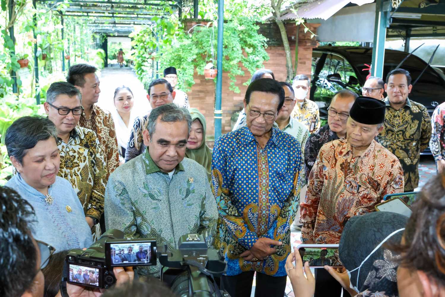 Temui Sultan HB X, Pimpinan MPR Bahas Pelestarian Budaya