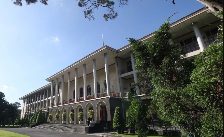 UGM Peringkat 1 di Asia Tenggara dalam QS WUR Sustainability  Tata Kelola