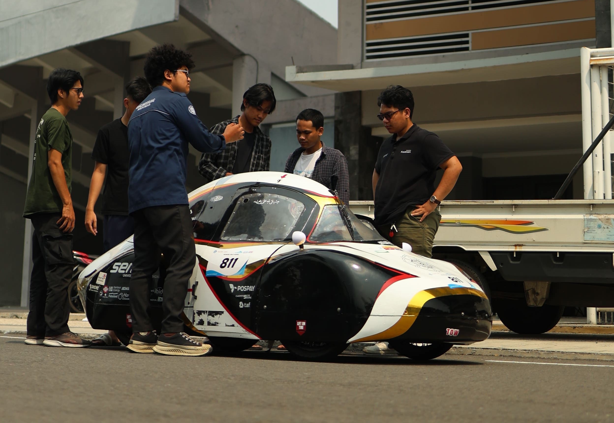 mobil semar buatan UGM siap ikut kompetisi Shell Eco-marathon di Qatar