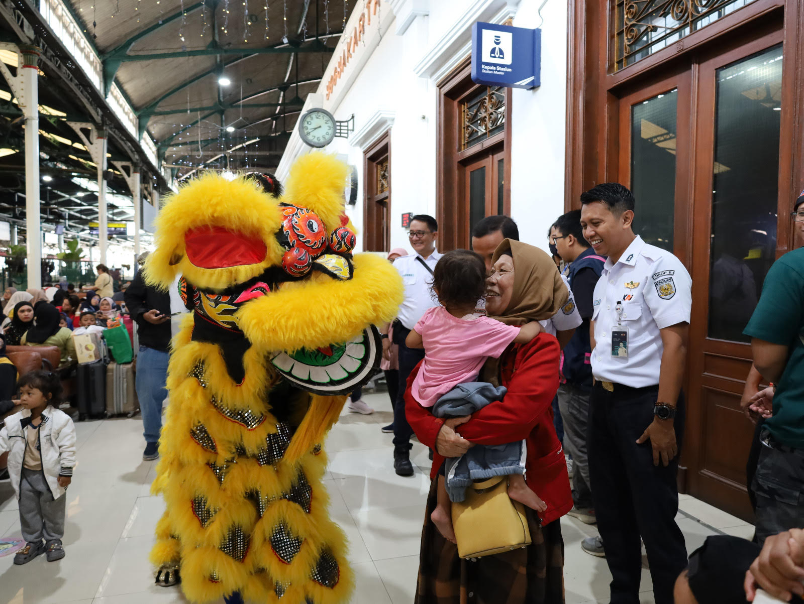 Stasiun Yogyakarta menjadi stasiun tersibuk selama libur imlek