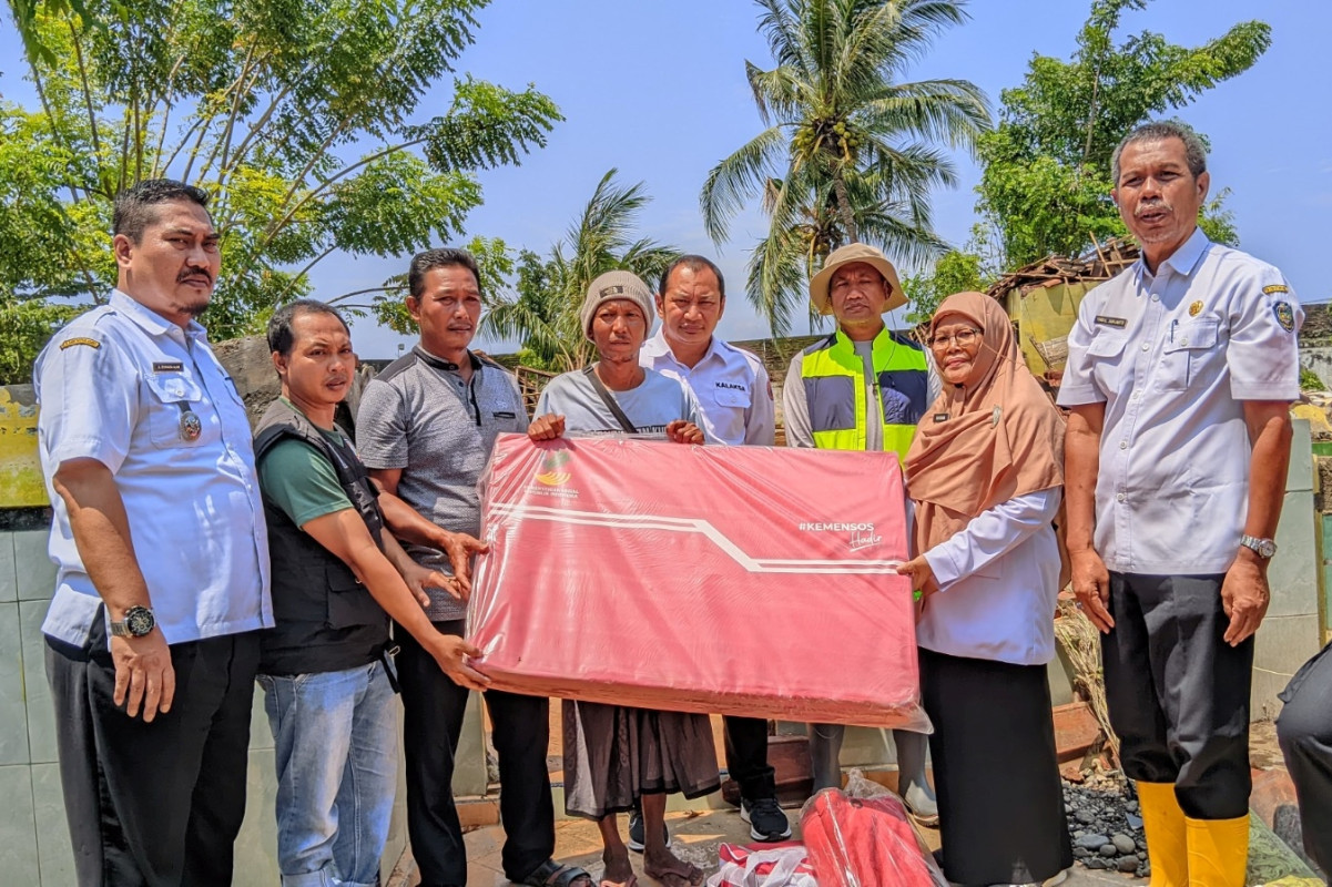 Kemensos Kirim Bantuan Logistik Dua Tahap Banjir Bondowoso