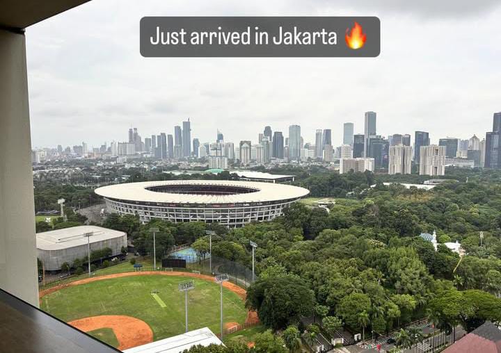 Tiba di Jakarta, Alex Pastoor Pamer Foto Stadion GBK