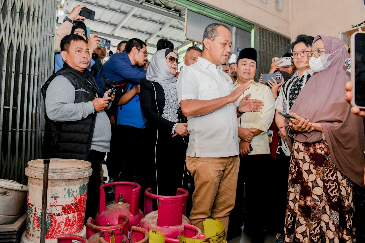 Sidak ke Riau, Bahlil Ingin Harga Elpiji 3 Kg Terjangkau