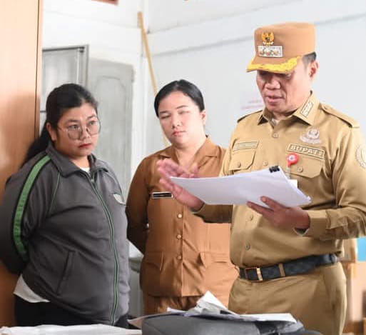 Bupati Humbahas Peringatkan ASN untuk Fokus Bekerja