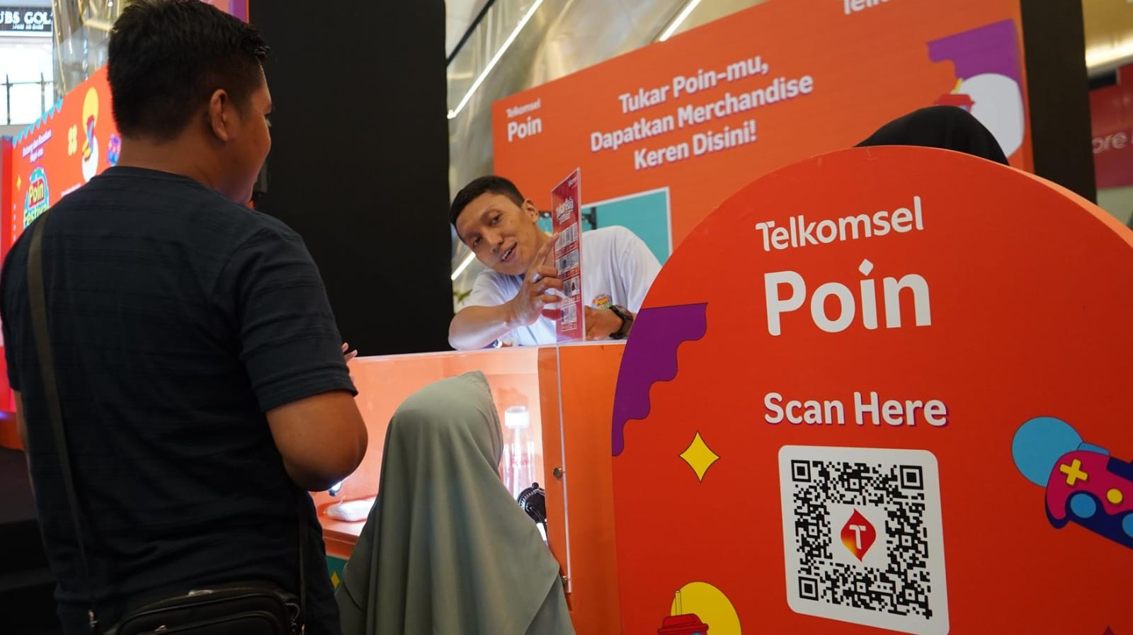 SEBAGAI wujud apresiasi pada pelanggan yang telah menikmati berbagai produknya, Telkomsel memperkenalkan peningkatan program loyalitas Poin.