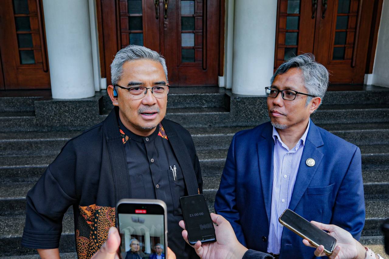 Pemerintah kota Bandung, Jawa Barat dan Institut Teknologi Bandung menjajaki kolaborasi dalam penanganan sampah.