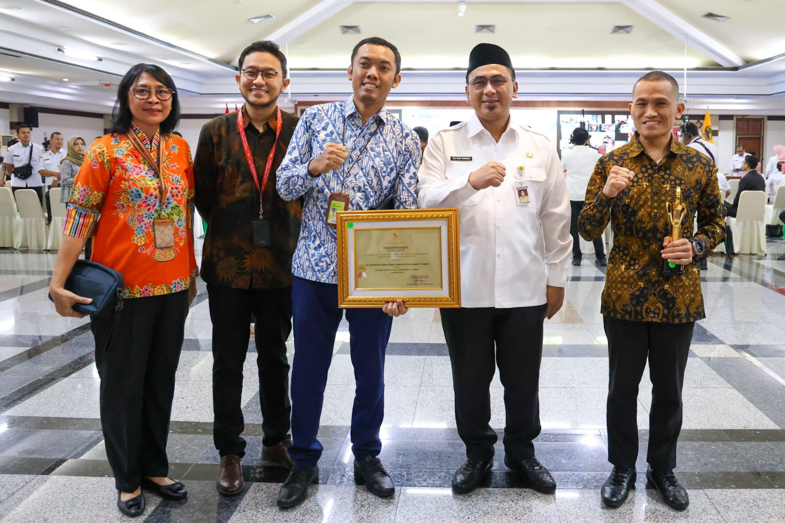 Pertamina Patra Niaga BUMN Terbaik 1 untuk CSR Jateng