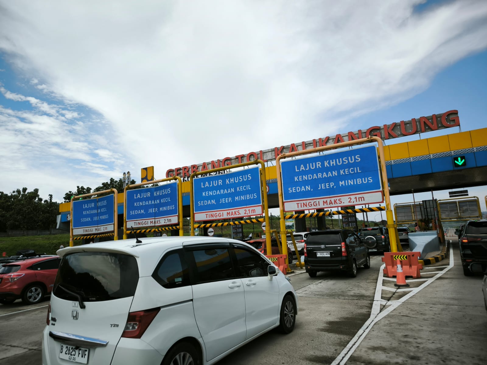 One Way Nasional Berakhir, Tol Trans Jawa Lancar