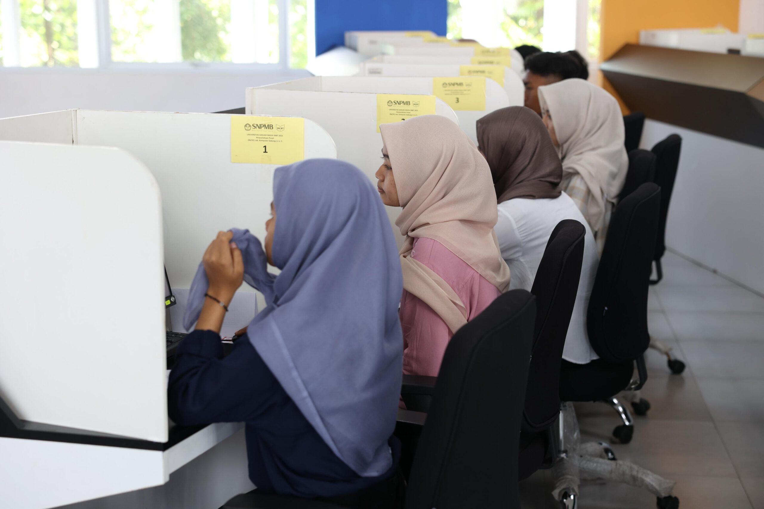 Peserta UTBK SNBT di Universitas Gadjah Mada Naik 10%