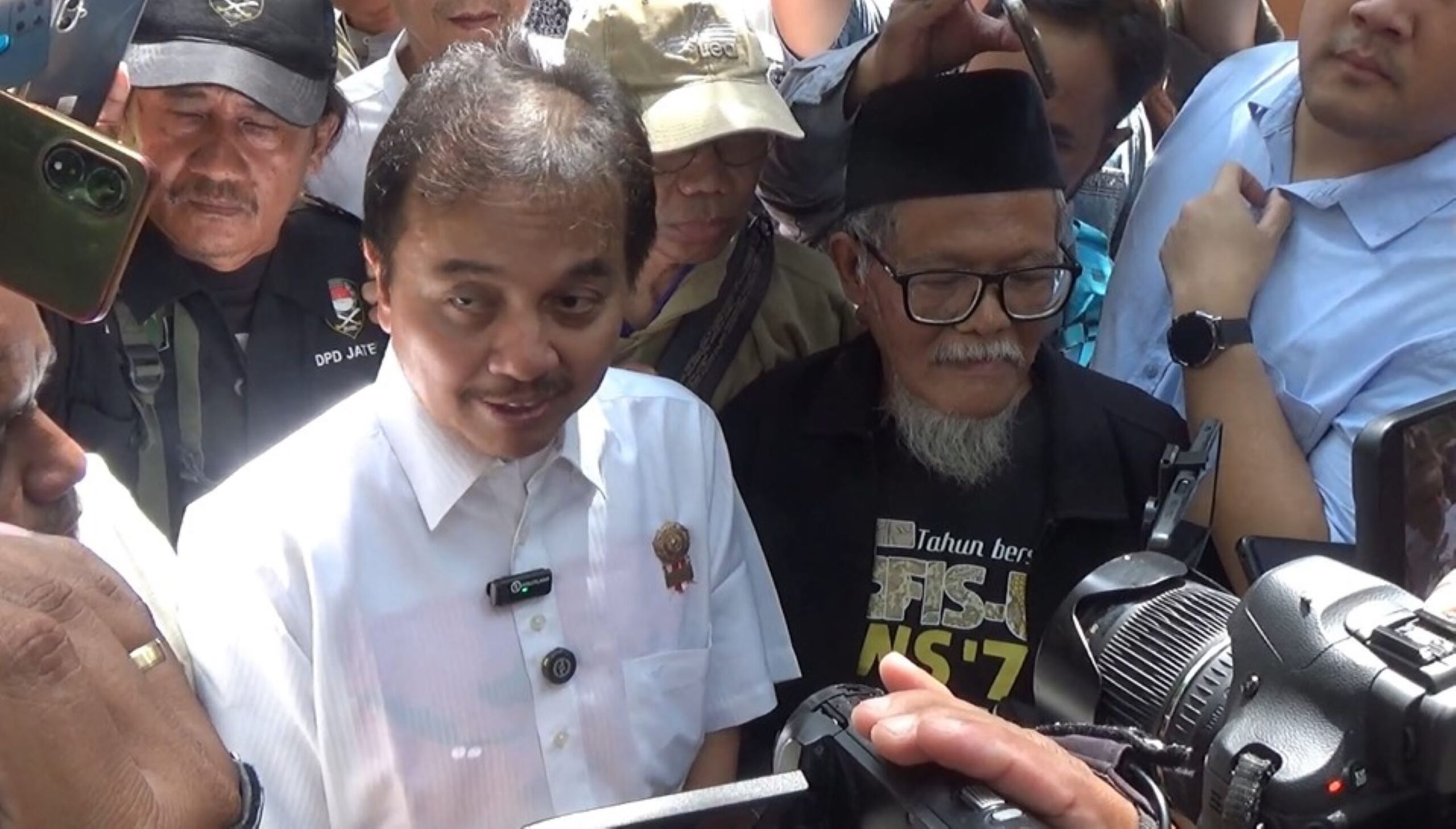 TPUA Geruduk Fakultas Kehutanan UGM Terkait Ijazah Jokowi