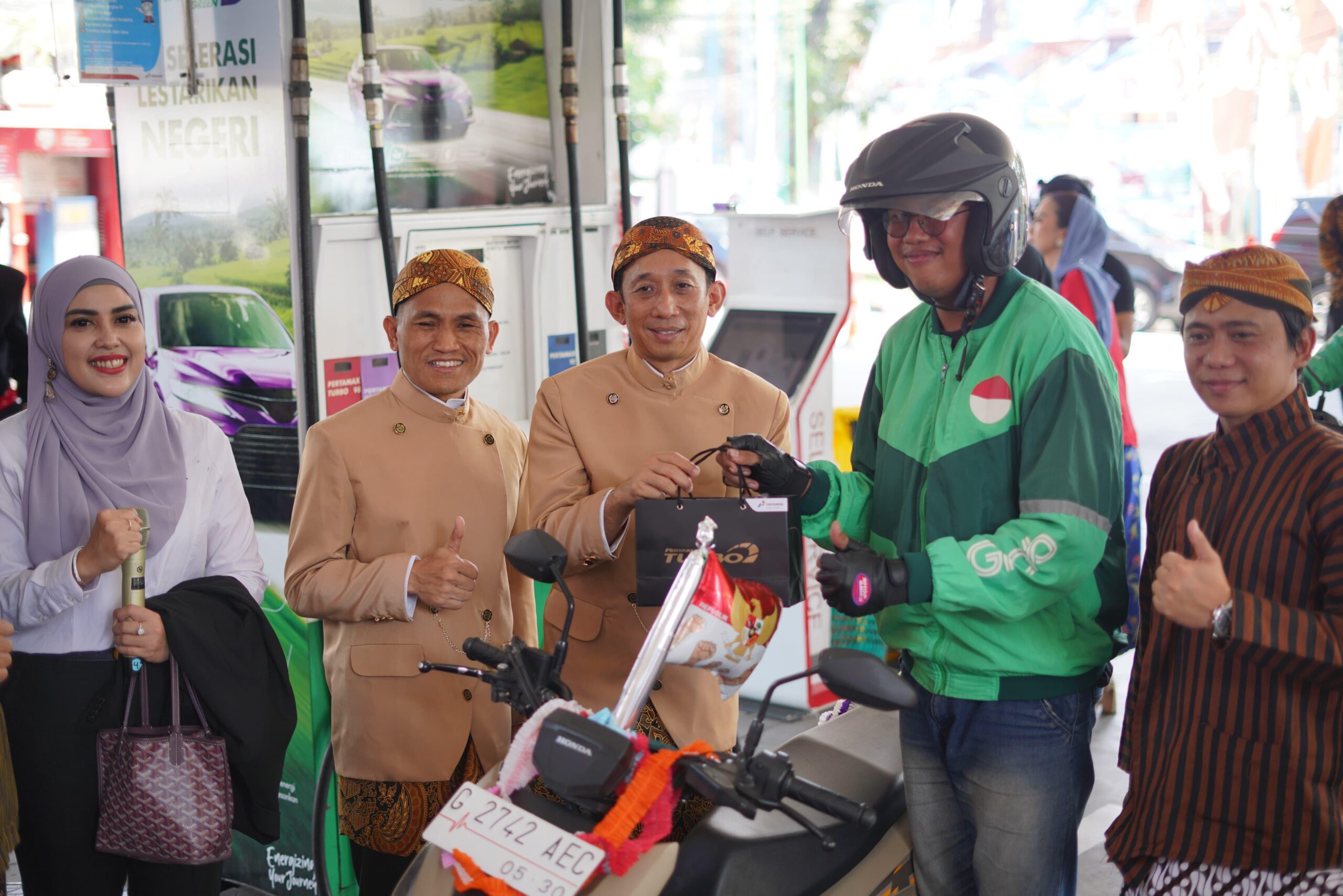 Rayakan HUT ke-80 RI, Pertamina Patra Niaga Beri Santunan