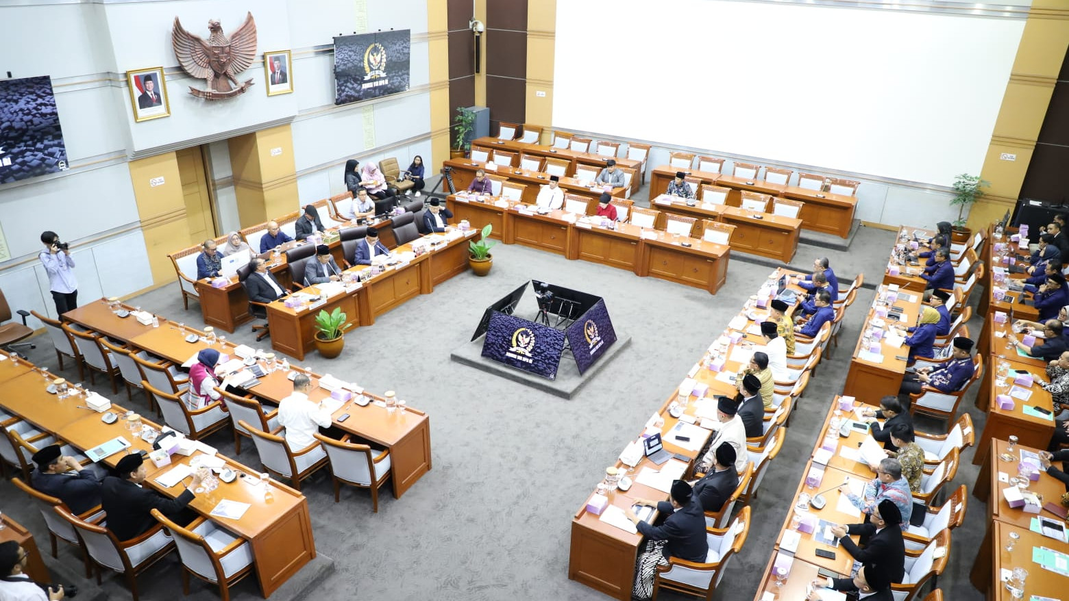 Komisi VIII Setuju Penggunaan Uang Muka BPIH 2026