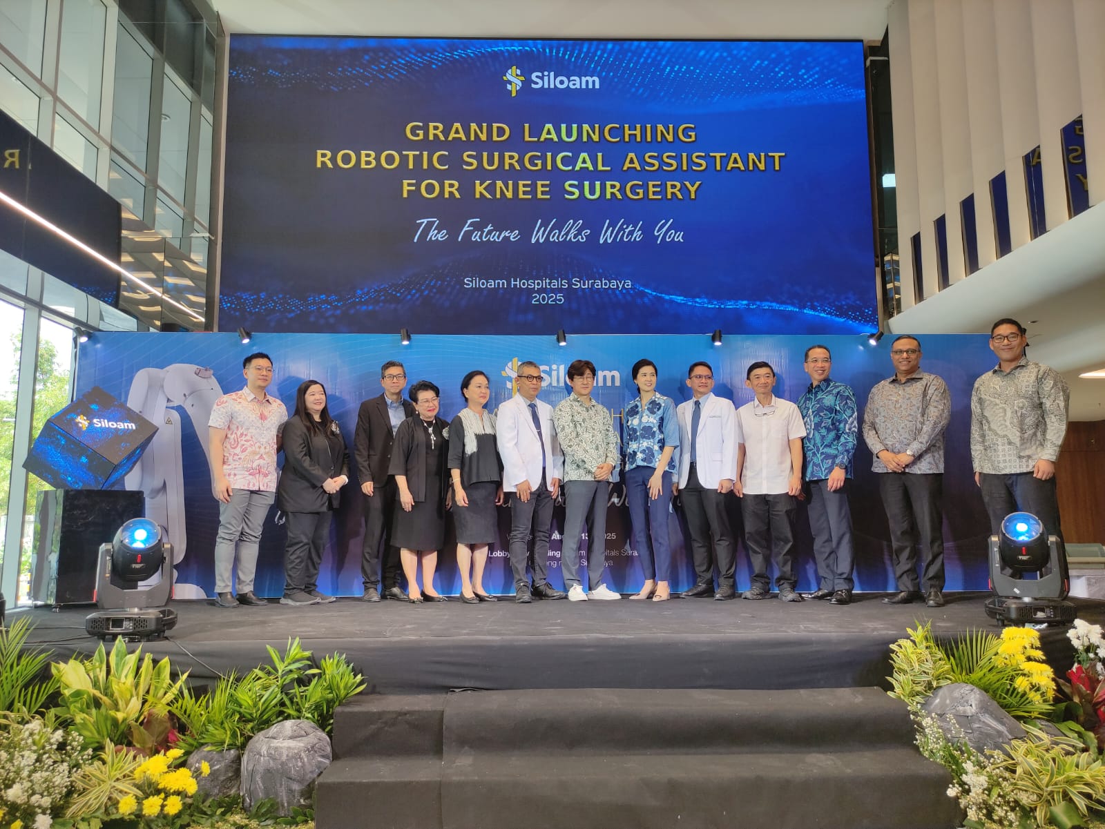 Siloam Hospitals Surabaya Hadirkan Operasi Lutut Teknologi Robot