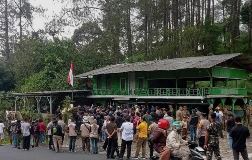 Pemprov Jabar Bongkar Bangunan Liar demi  Kembalikan Fungsi Lahan