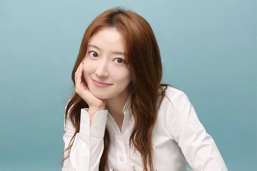 Resmi! Lee Se Young Gabung ke Agensi Fantagio