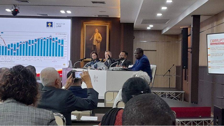 UII Paparkan Kurikulum Hukum Antikorupsi di Forum Internasional