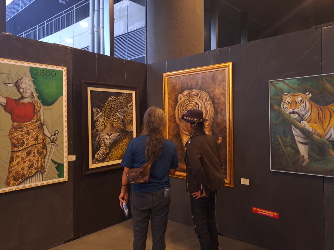 Seniman Ngapak Gelar Pameran Lukisan ‘Bang Kulon Nyabrang Wetan’