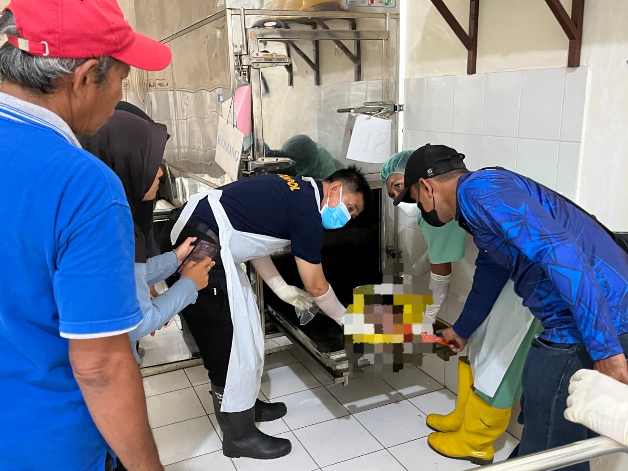 Tim DVI Polri Terus Identifikasi Korban Longsor Majenang