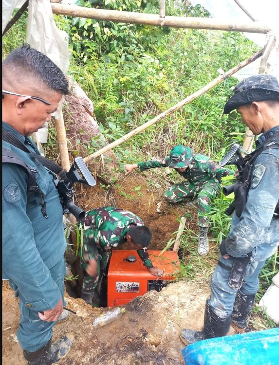 88 Lubang Tambang Ilegal di TNGHS Sukabumi Ditertibkan