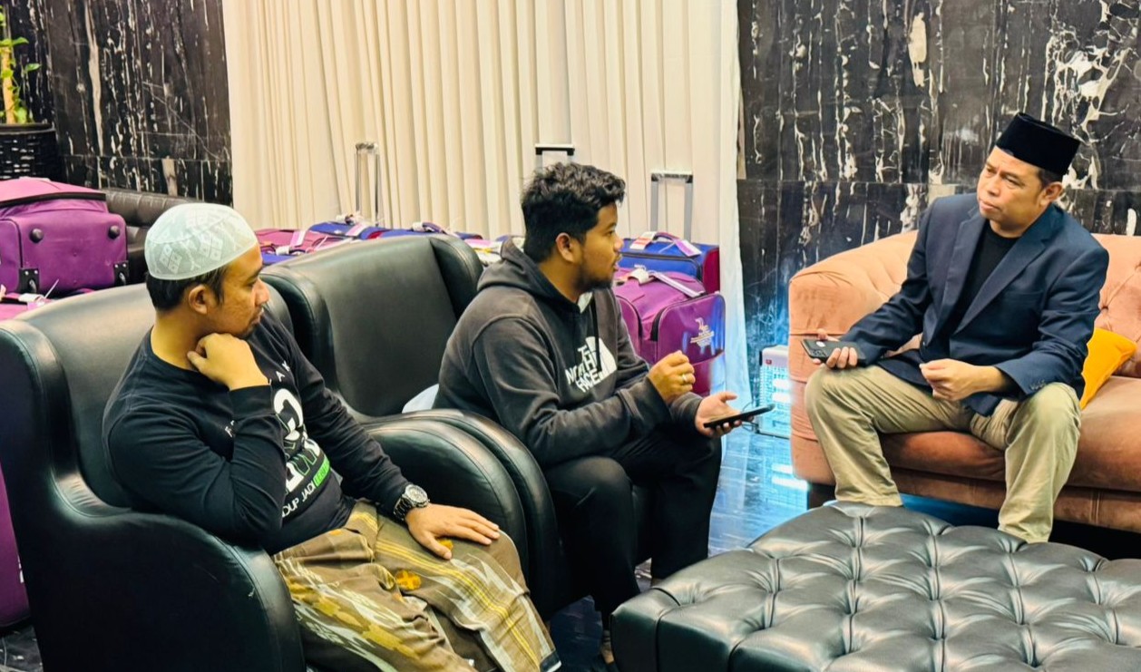 Kendala Pesawat, Jemaah Umrah Tertahan di Jeddah