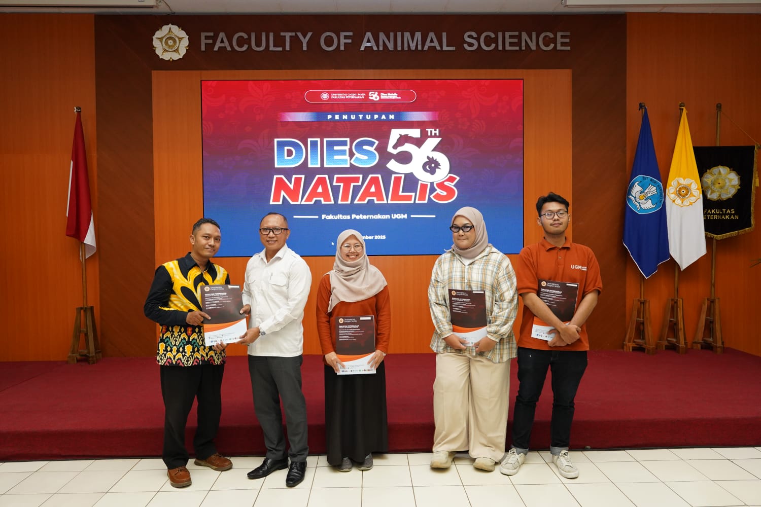 Pranata Humas Fapet UGM Sabet Penghargaan Tendik Berprestasi