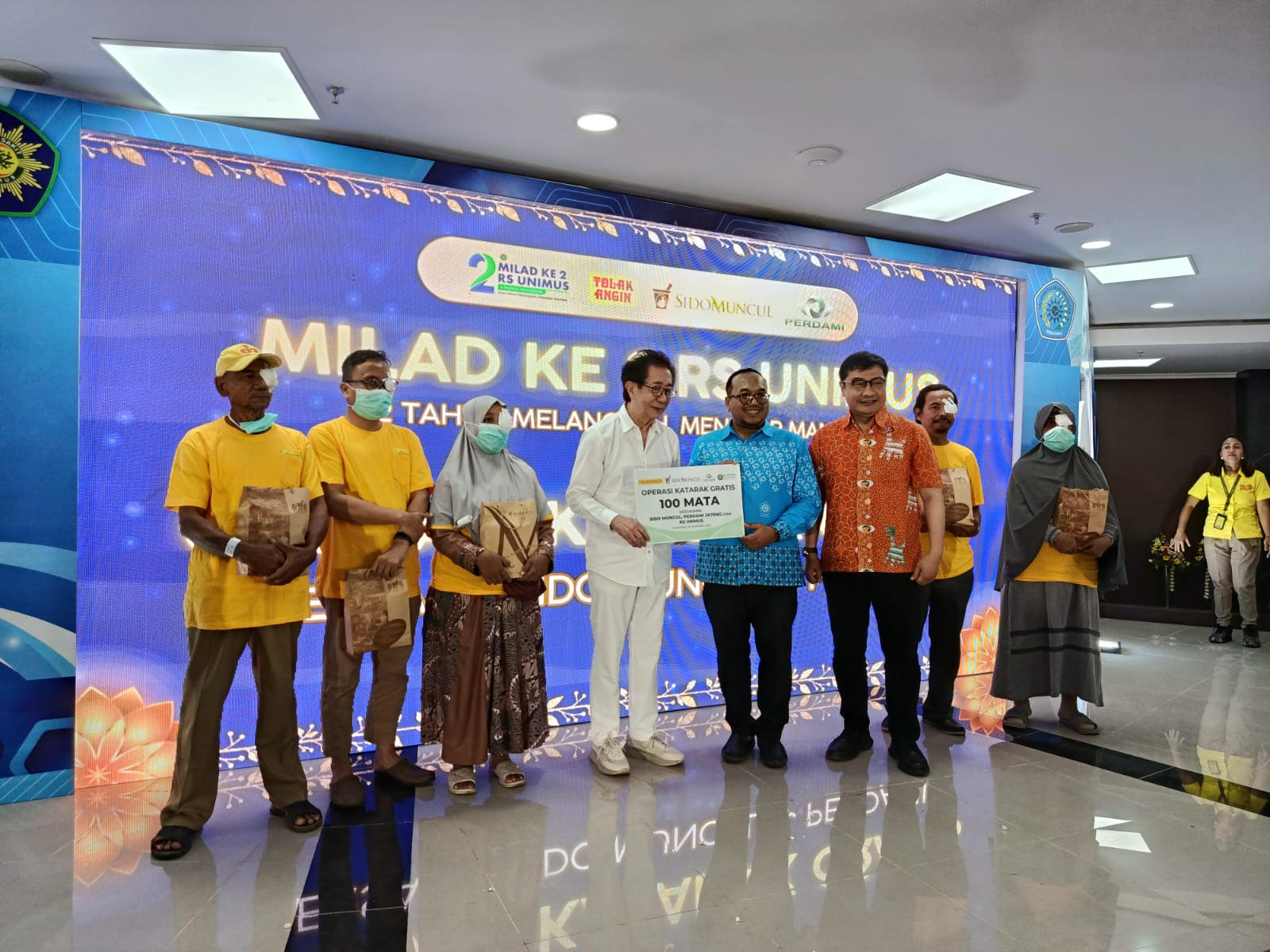 Rayakan HUT, RS Unimus Gelar Operasi Katarak